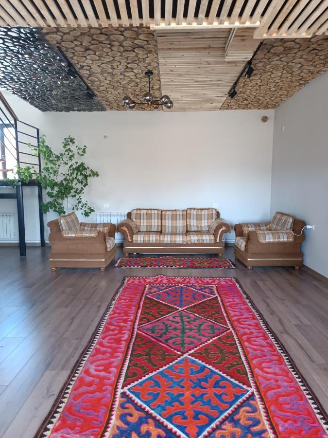Kezgin Guest House Naryn Екстер'єр фото